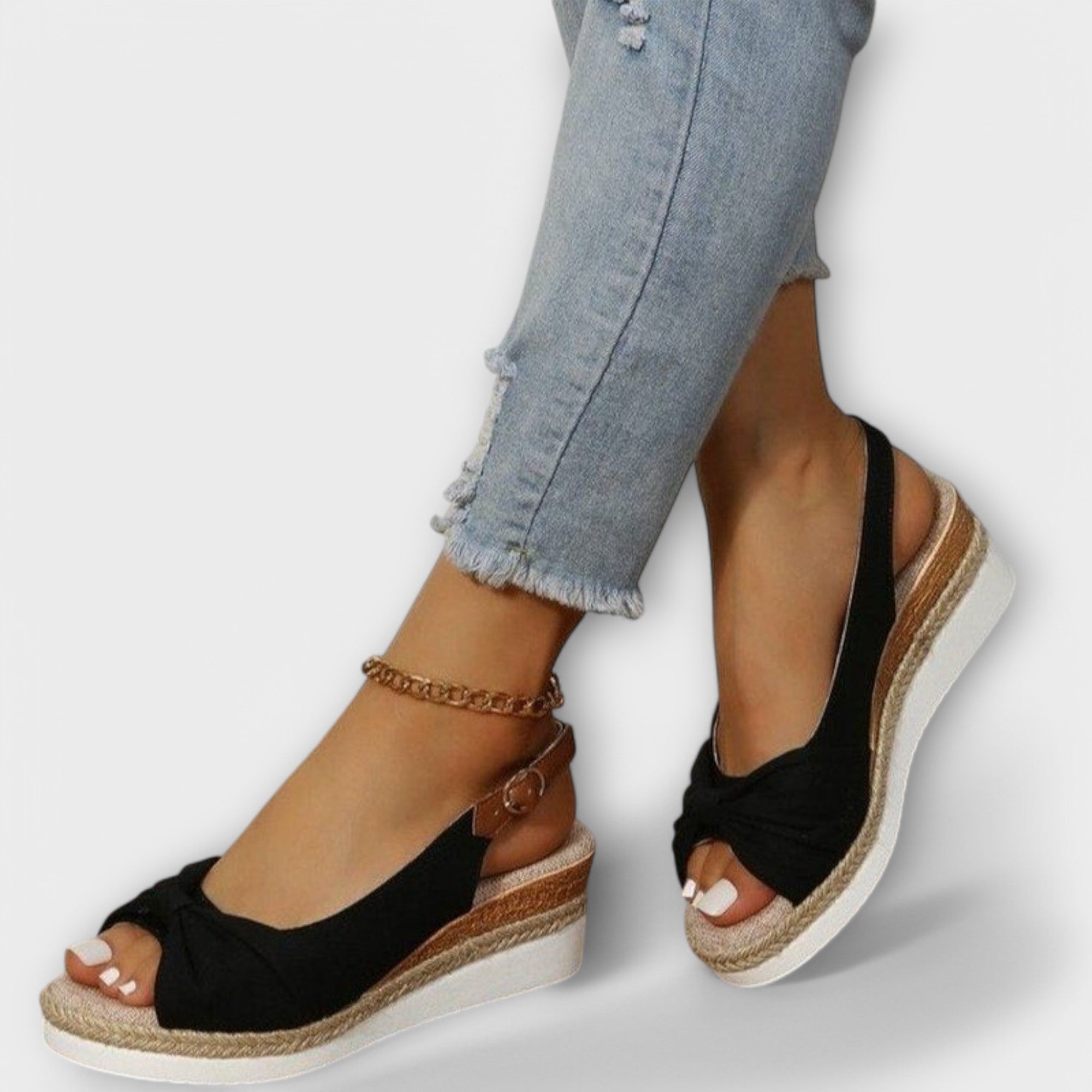 Delia – Espadrilės su platforma