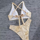 Antoanela – Bikini su metaliniu užsegimu" could be rewritten as "Antoanela – Bikini su metaliniu užsegimu