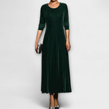 Balandis - Minkšto aksomo suknelė