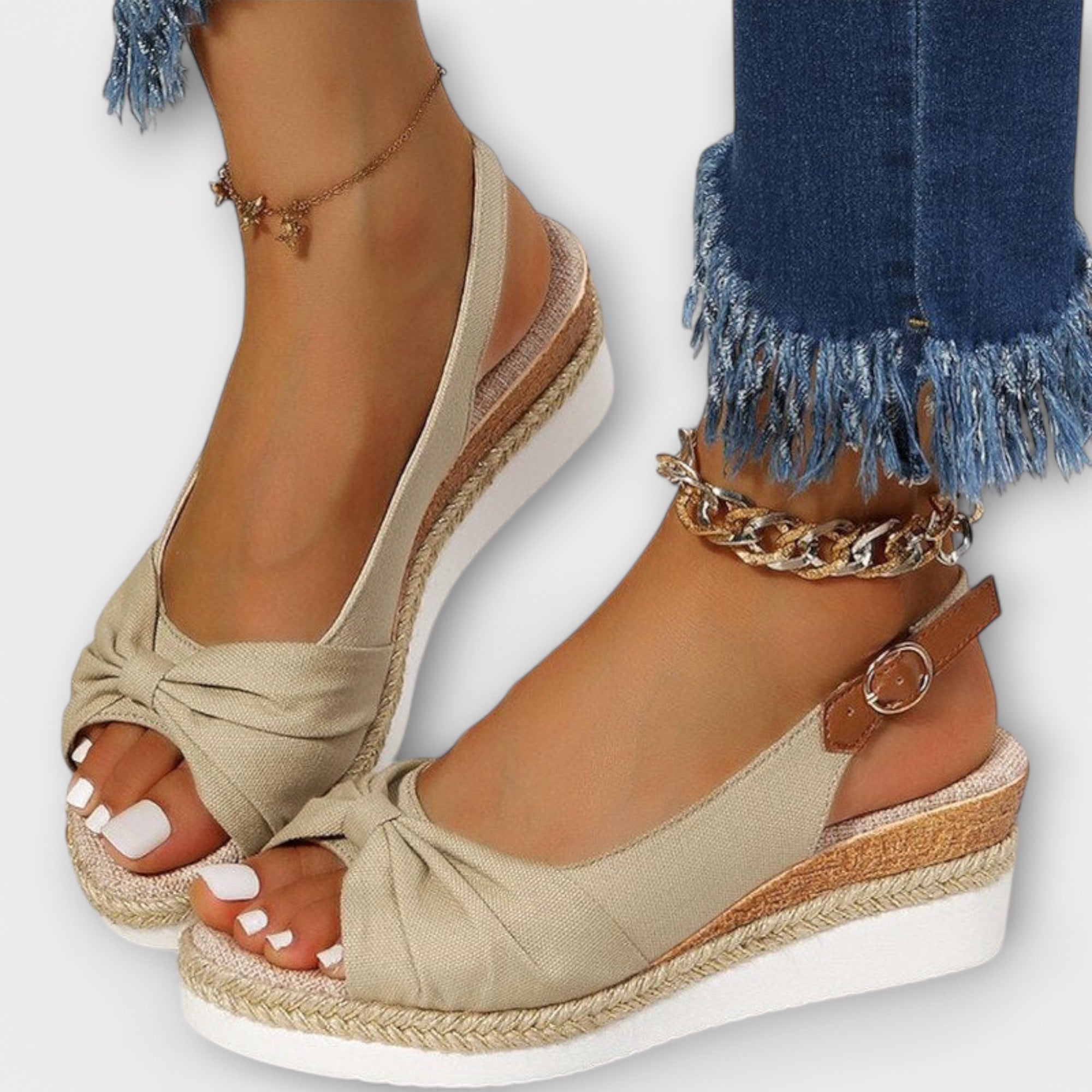 Delia – Espadrilės su platforma