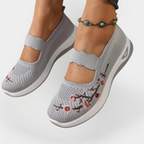 Ortopediniai batai su siuvinėtomis gėlėmis