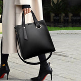 Lidia – Elegantiška minimalistė