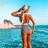 Sara – Seksualus ir patogus maudymosi kostiumėlis