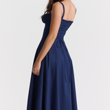 Vivienne – Midi Suknelė su Elegantišku Korsetu
