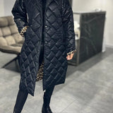 Julija | Elegantiškas leopardo rašto paltas